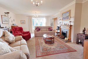 Photo 19- click for photo gallery